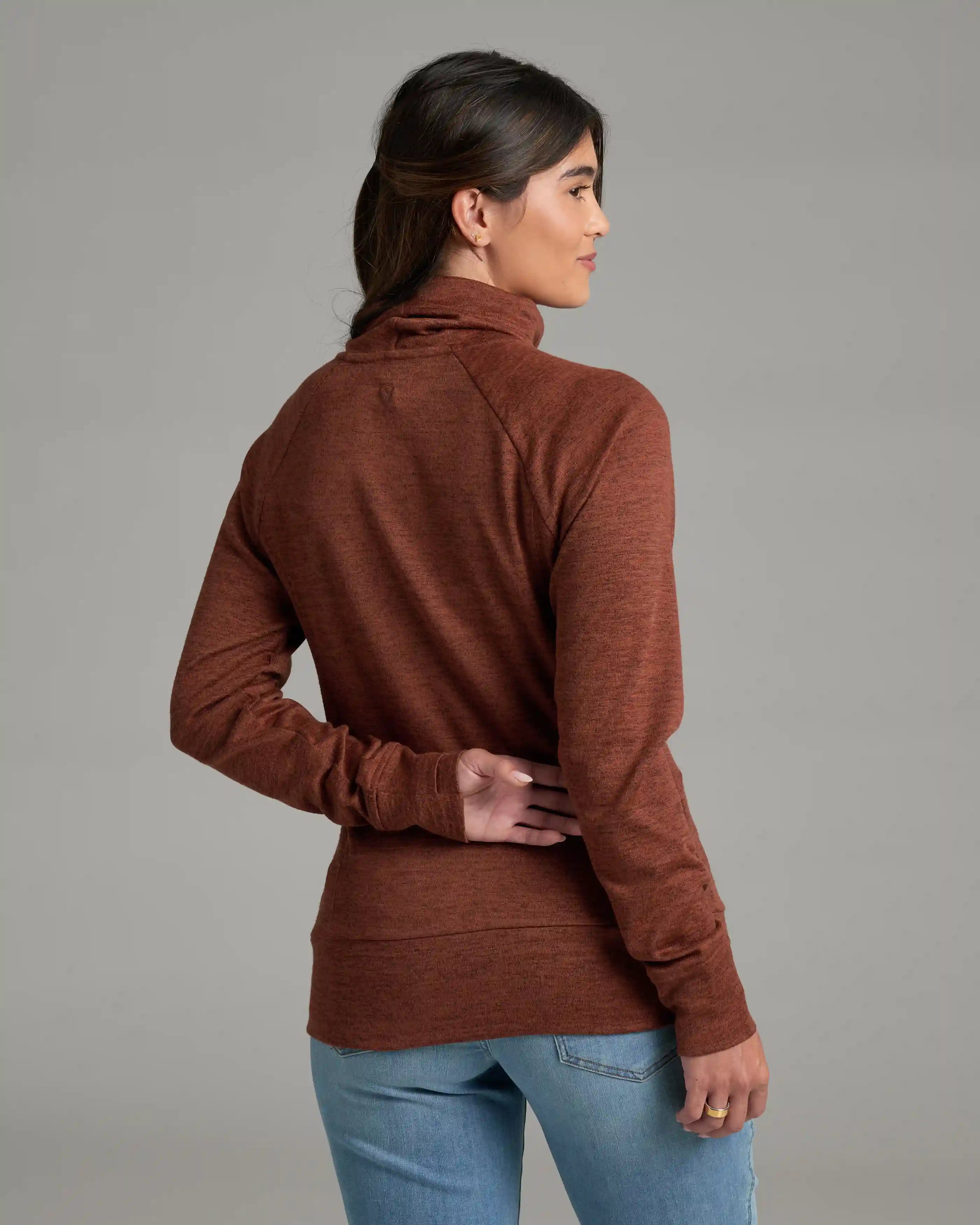 Elia™ Pullover Secondary image