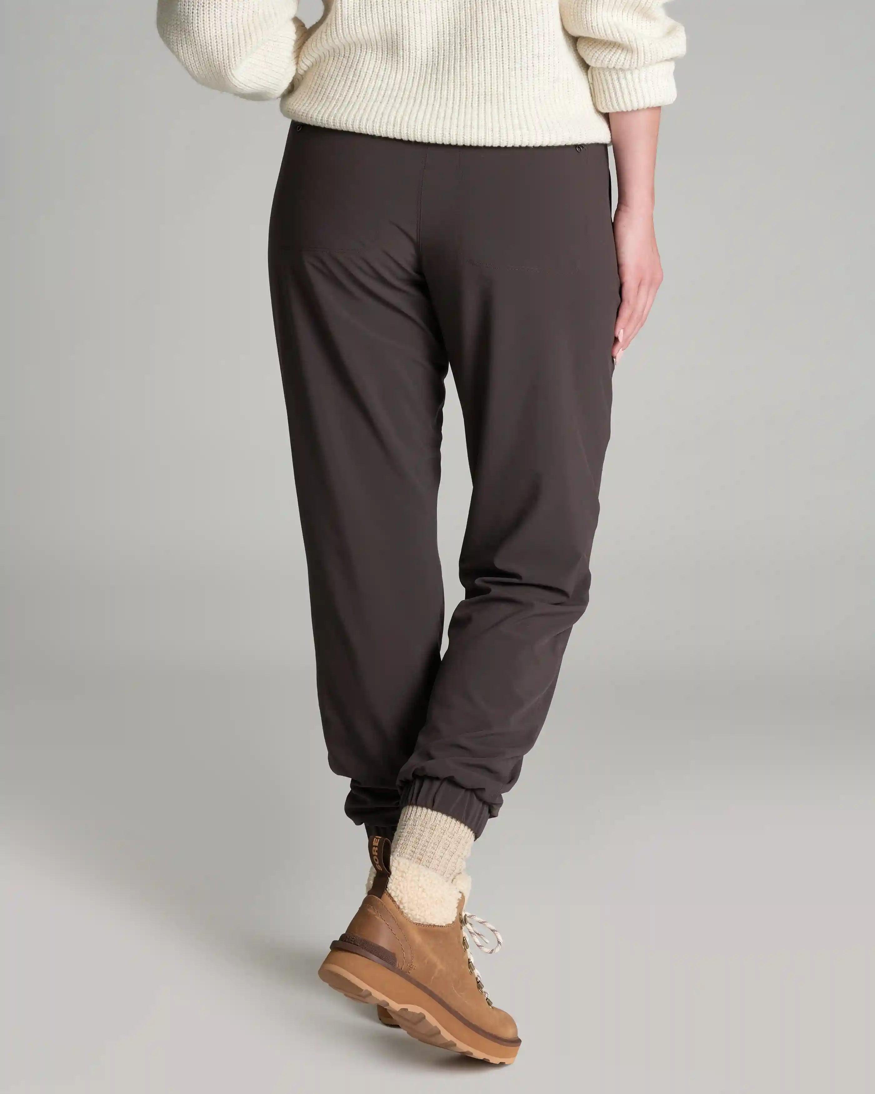 Vantage™ Lined Joggr Secondary image