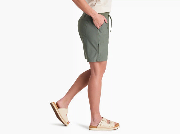 Trekr™ Pull-On 8"Short