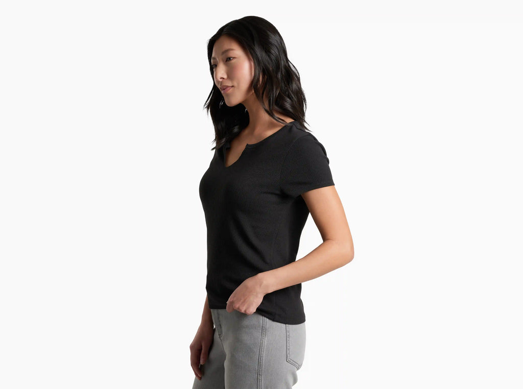 Remi™ Notch Tee