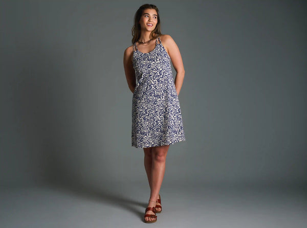Lyra™ Krossbak Dress